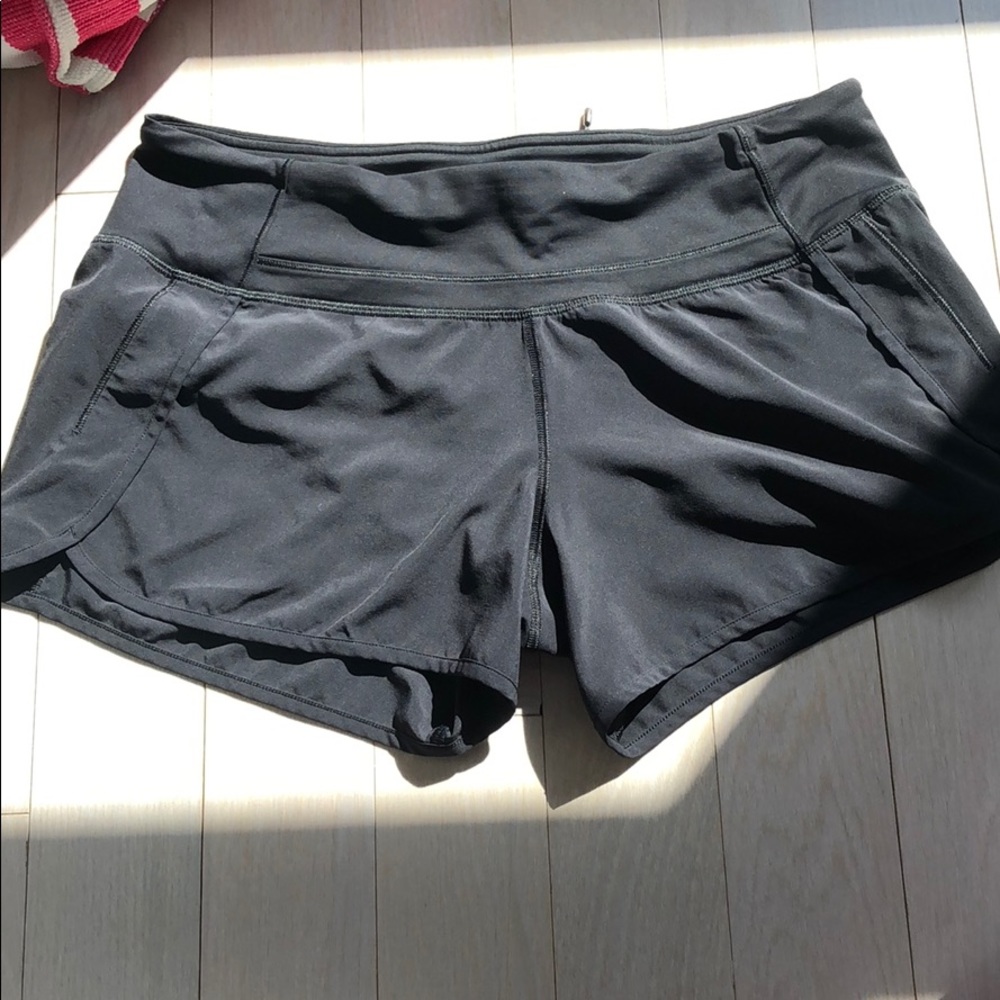Black Lulu Lemon sport short